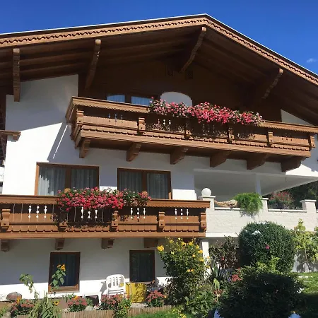 Haus Erler Apartment *