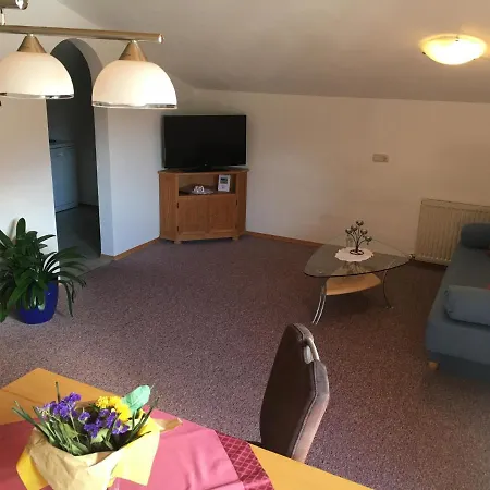 Haus Erler شقة تكس